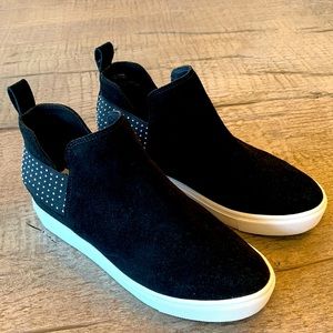 Steve Madden Crushin High Top Slip On Sneaker